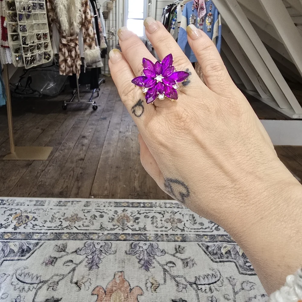 Magenta Purple Rhinestone Crystal Flower Stretch Cocktail Ring